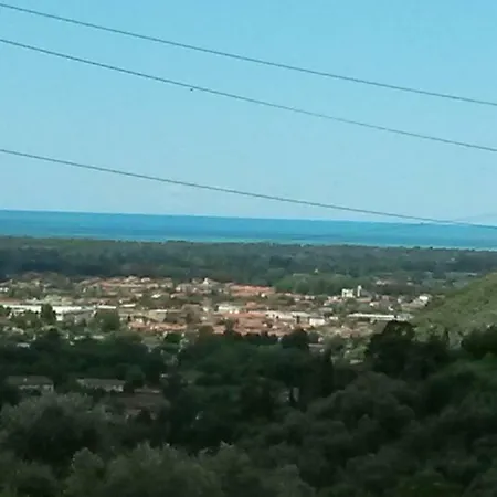 Il Colle Di Abramo Enrica דירה פיאטרה סנטה